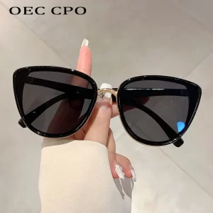 Vintage Cat Eye Sunglasses Women Fashion Mirror Shades Sun Glasses Female Trendy Gradient Style UV400 Outdoor Eyewear